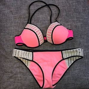 Vs swim suit 34 c